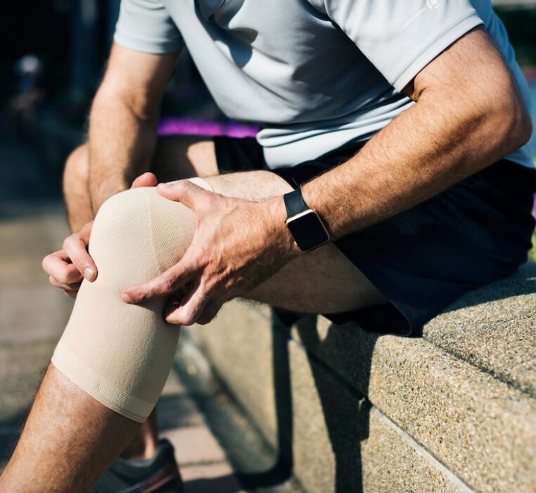 ACL surgery Dubai, ACL reconstruction Dubai, keyhole knee surgery Dubai
