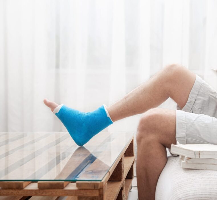 orthopaedic trauma surgeon Dubai, trauma orthopaedics Dubai, broken bone treatment Dubai
